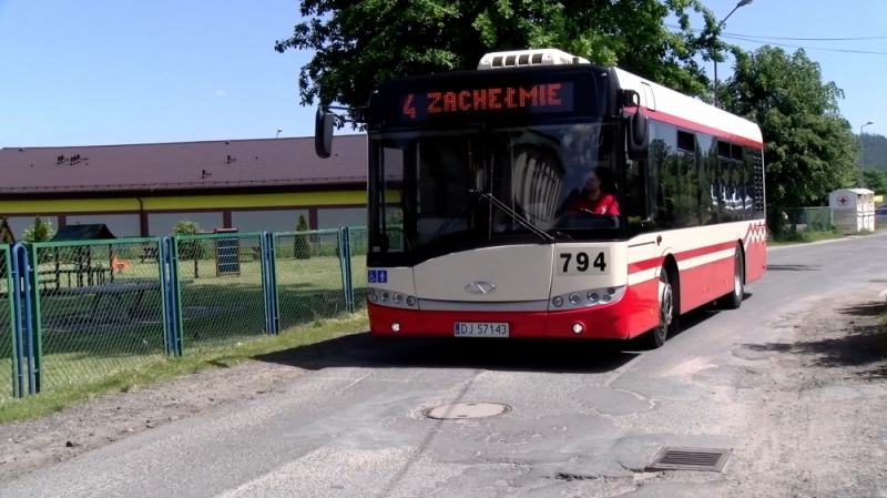 Podgórzyn zerwie umowę z jeleniogórskim MZK. Co z kursami autobusów? - fot. Gabriela Stefanowicz