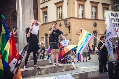 "Jestem człowiekiem, nie ideologią". Manifest przeciwko mowie nienawiści we Wrocławiu - 17