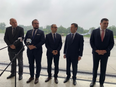 Polska pomaga Armenii i Gruzji. Z Wrocławia wystartował samoloty z darami - 6