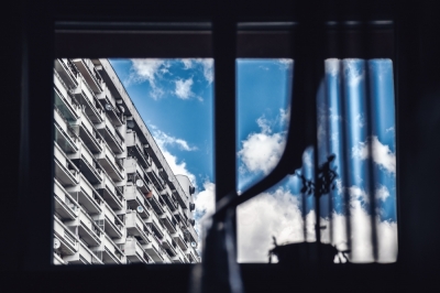 ZDJĘCIE DNIA: Piony i poziomy, czyli widok na balkony