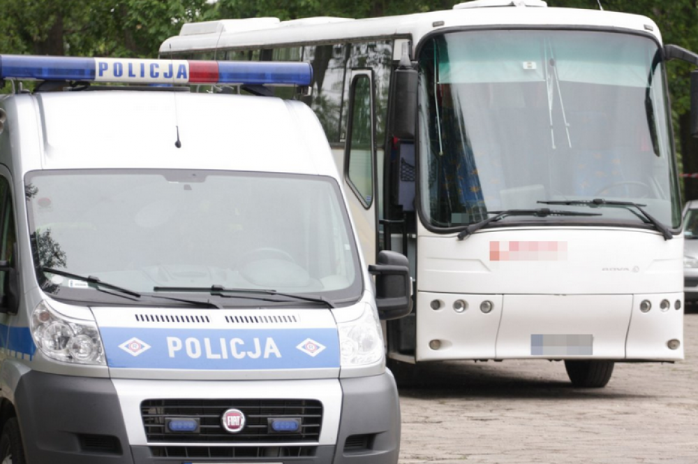 Wrocławscy policjanci uruchomią punkt kontroli autobusów - fot. mat. prasowe