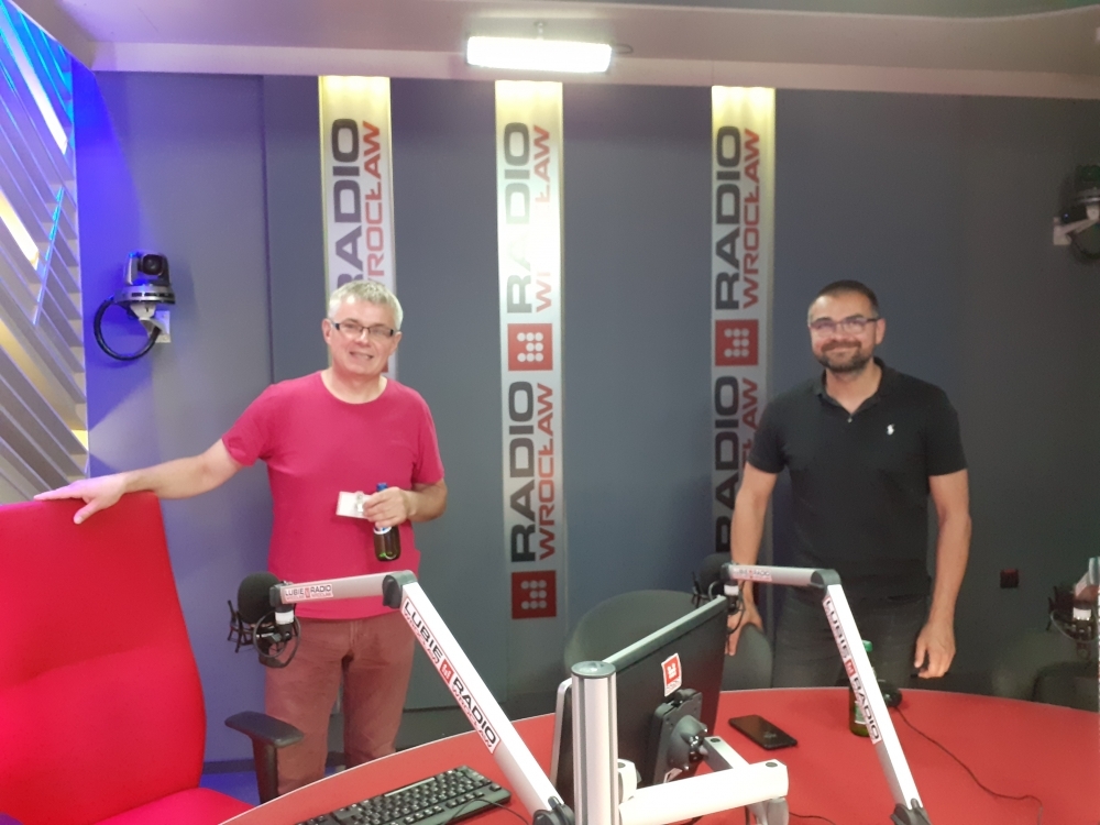 Wieczór z Dolnego Śląska. Plastik: chroni przed wirusem, niszczy środowisko, szkodzi naszemu zdrowiu - fot. archiwum radiowroclaw.pl