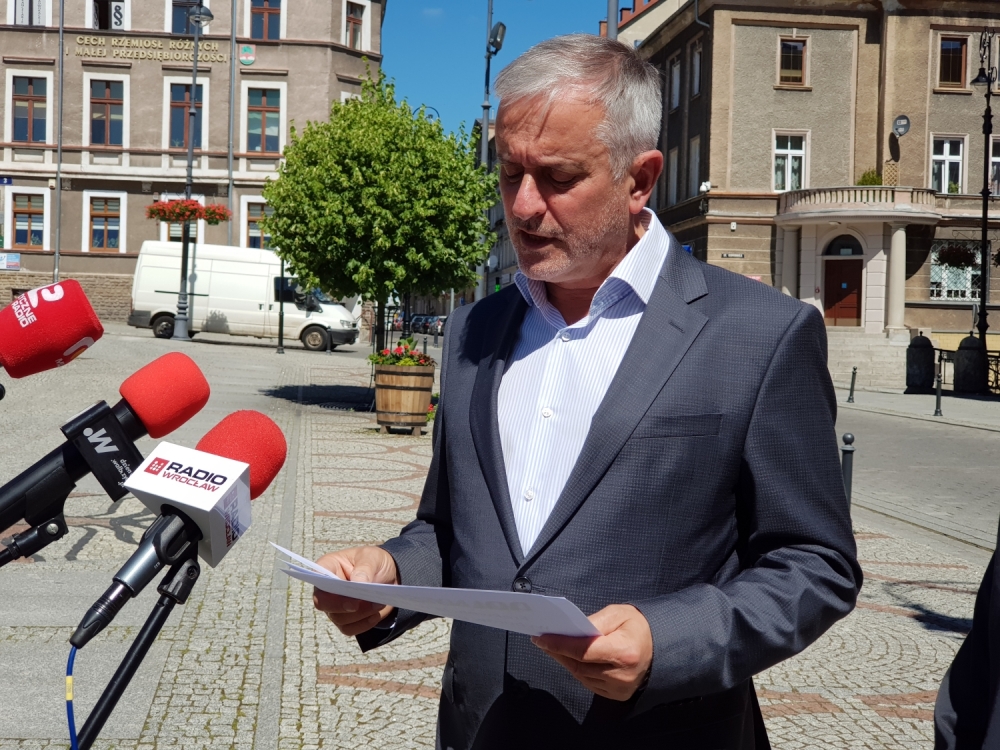 Drzewa za frekwencję. Wałbrzych nagradza swoje dzielnice - fot. Bartosz Szarafin