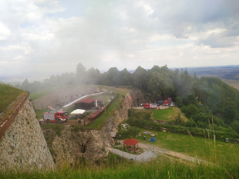 Pożar w Srebrnej Górze [ZOBACZ] - fot. BS