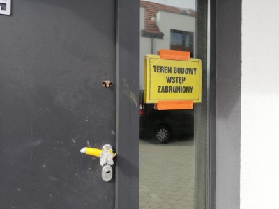 "Nowoczesne osiedle, na kt&oacute;rym brakuje niemal wszystkiego"