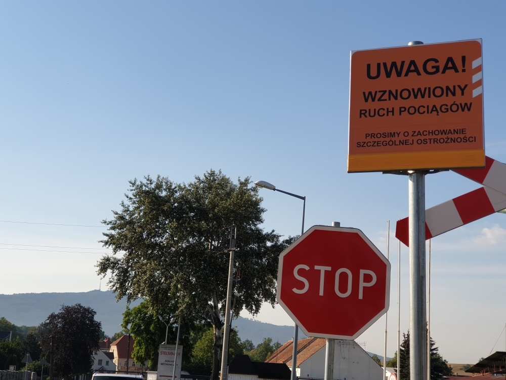 Wracają pociągi na trasę Świdnica-Sobótka - fot. Aleksander Ogronik