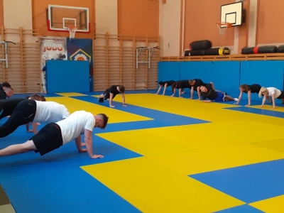 Chcesz wstąpić do policji - sprawdź czy podołasz wymaganiom sprawnościowym