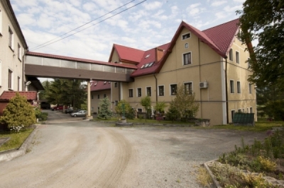 Kolejne przypadki koronawirusa w ZLO dla dzieci w Piszkowicach