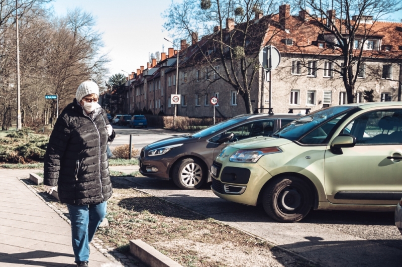 Koronawirus. Znów ponad 800 zakażeń, na Dolnym Śląsku niewiele ponad 20 - fot. Patrycja Dzwonkowska