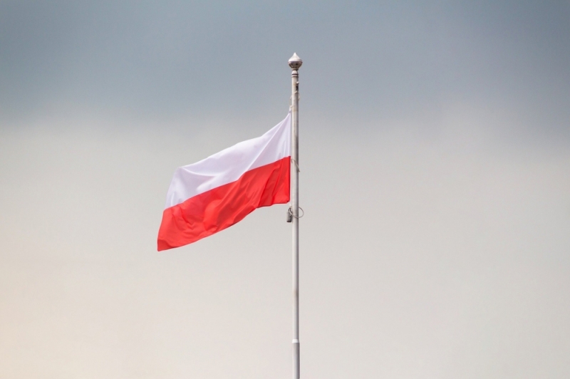 Zachęcają do stawiania masztów z polską flagą. Wystarczy sto podpisów - zdjęcie ilustracyjne; fot.Pixabay
