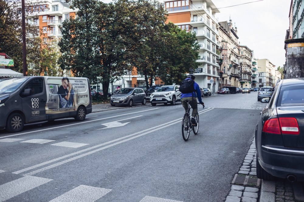 Wrocławscy rowerzyści skarżą się na przejazd ulicą Komuny Paryskiej – Fot. Patrycja Dzwonkowska, Joanna Jaros