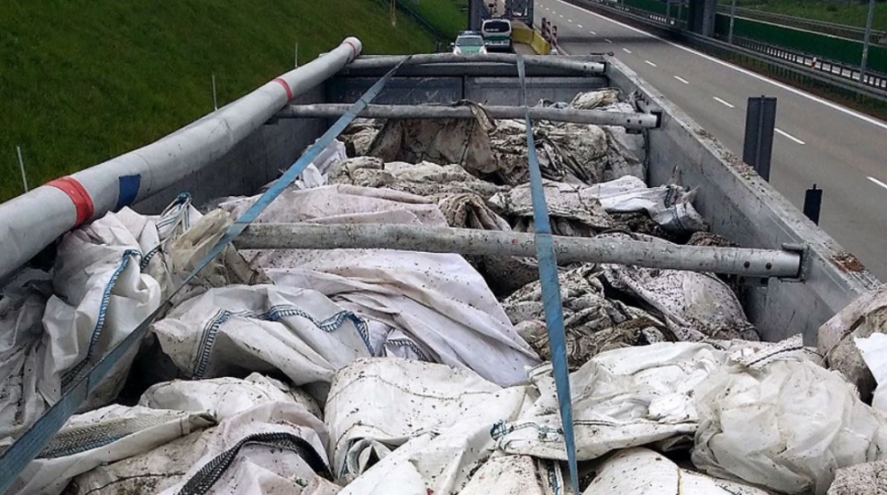 W Zgorzelcu zatrzymano nielegalny transport 20 ton odpadów - fot. DUCS