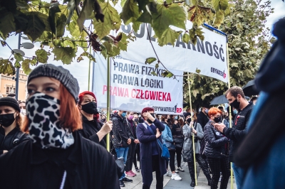 "Noc wieszaka". Kolejne manifestacje po wyroku TK ws. aborcji (ZDJĘCIA) - 22
