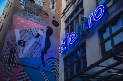 Neonowy zawrót głowy [FOTOSPACER] - 10