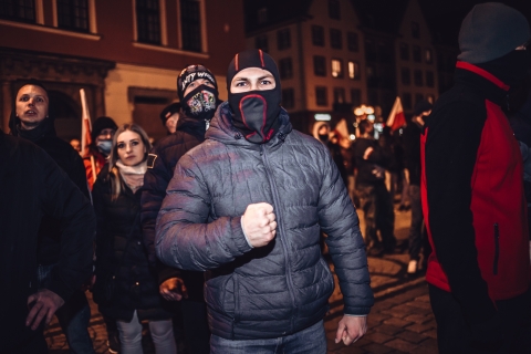 Kilka tysięcy osób na Marszu Niepodległości [ZDJĘCIA] - 21