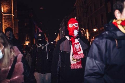 Kilka tysięcy osób na Marszu Niepodległości [ZDJĘCIA] - 7