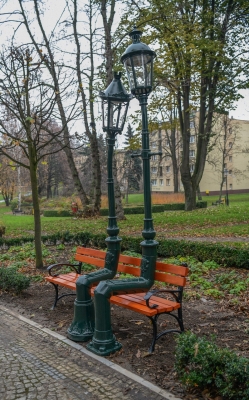 Czołg na statku? Krzywe latarnie? Poznajcie nietypowe miejsca w regionie - 4