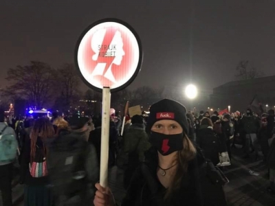 "Wtedy stan wojenny, teraz - stan wojny z kobietami". Kolejny protest we Wrocławiu