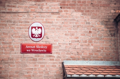 Wrocław: Samobójstwo w areszcie przy ulicy Świebodzkiej [AKTUALIZACJA]
