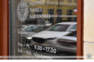 Otwarto księgarnię IPN we Wrocławiu [FOTO]