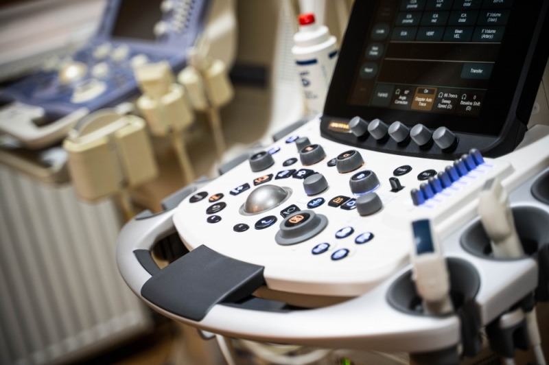Pięć tysięcy noworodków z Dolnego Śląska zostanie objętych przesiewowym badaniem diagnostycznym - fot. PCUZ