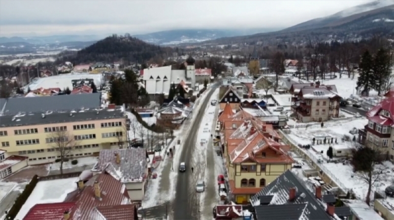Coraz więcej turystów w Sudetach. Pogoda sprzyja narciarzom - archiwum radiowroclaw.pl