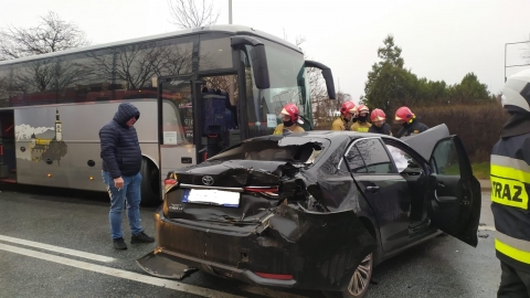 Ruch wahadłowy na DK8 po wypadku w Rolantowicach   - 2