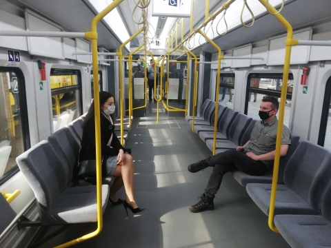 Koleje Dolnośląskie: 422 mln zł na 19 nowych pociągów - 1