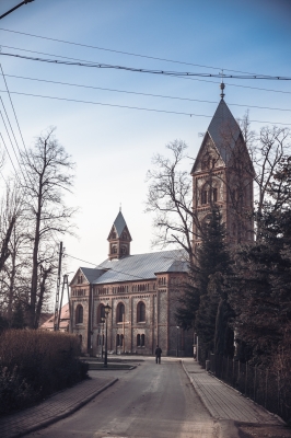 Neoromański kościół w Roztoce z XIX wieku [FOTOSPACER] - 6