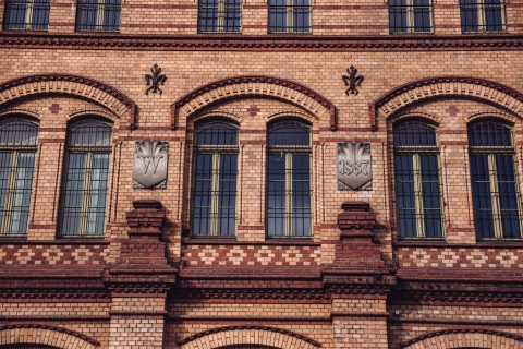 Między szpitalem a więzieniem. Ulica Kraszewskiego [FOTOSPACER] - 6