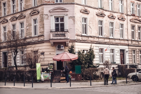 Między szpitalem a więzieniem. Ulica Kraszewskiego [FOTOSPACER] - 8