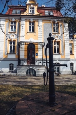 Okazała willa przy ulicy Kasprowicza 46 [FOTOSPACER] - 4
