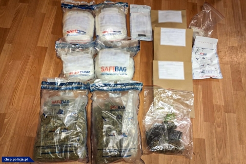 Straż Graniczna i CBŚP przejęły 12 kg amfetaminy, siedem osób z zarzutami - 4