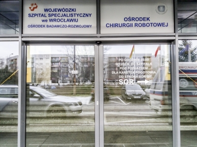Wrocław: Zamknięto SOR w szpitalu przy Kamieńskiego. U pacjenta wykryto groźną bakterię