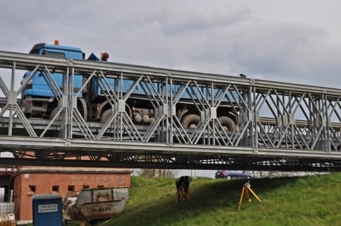 Ścinawa: Ma ponad 414 metrów i jest najdłuższym w Polsce mostem tymczasowym [ZOBACZ] - 3