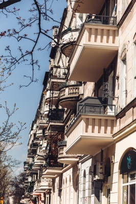 Nowowiejska: Wizualnie bardziej wiekowa i wielkomiejska [FOTOSPACER] - 3