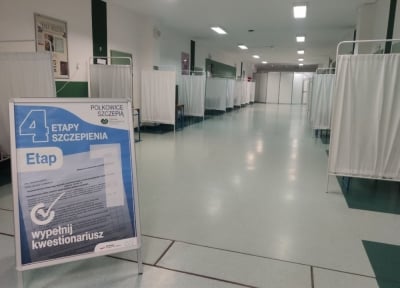 Wicewojewoda dolnośląski apeluje, by się szczepić i zachęcać innych