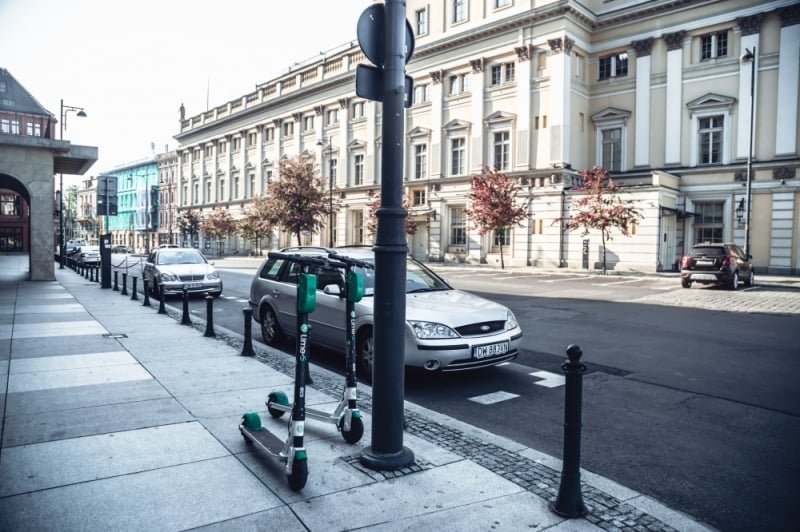 We Wrocławiu bez dodatkowych regulacji ruchu hulajnóg elektrycznych - fot. Patrycja Dzwonkowska
