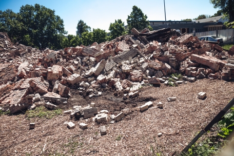 Wrocław: Rozpoczęto wyburzanie basenów na Stadionie Olimpijskim [ZDJĘCIA] - 11
