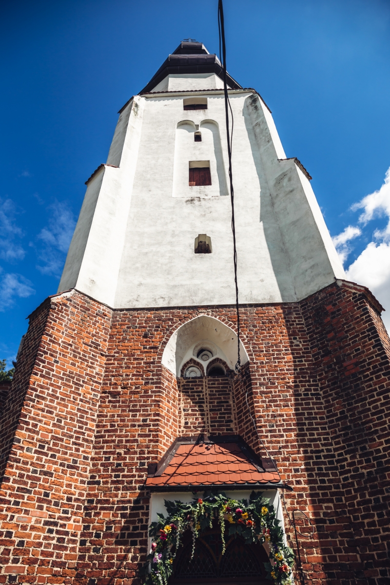 Gotycki kości&oacute;ł w Małkowicach [FOTOSPACER]
