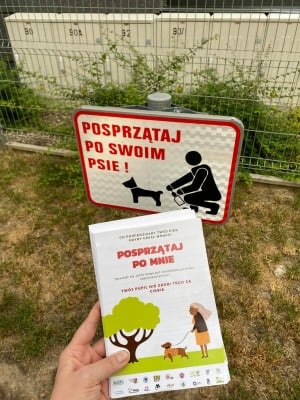 Wrocław: Mieszkańcy Przedmieścia Oławskiego walczą z psimi kupami - 4