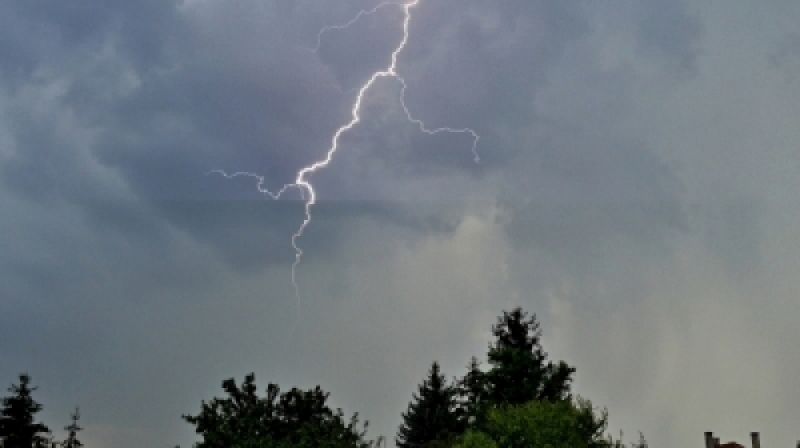 IMGW ostrzega. W regionie możliwe burze i grad - fot. archiwum radiowroclaw.pl