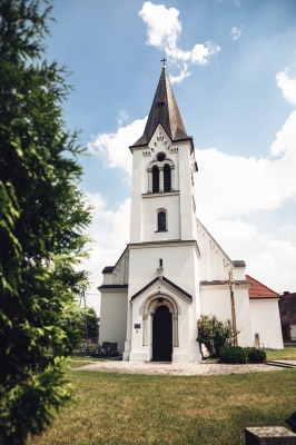 XVIII-wieczny kościół w Borowej [FOTOSPACER] - 1