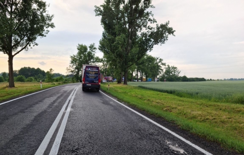 Poważny wypadek na drodze nr 39 w okolicach Strzelina  - fot. Strzelin 998/Facebook