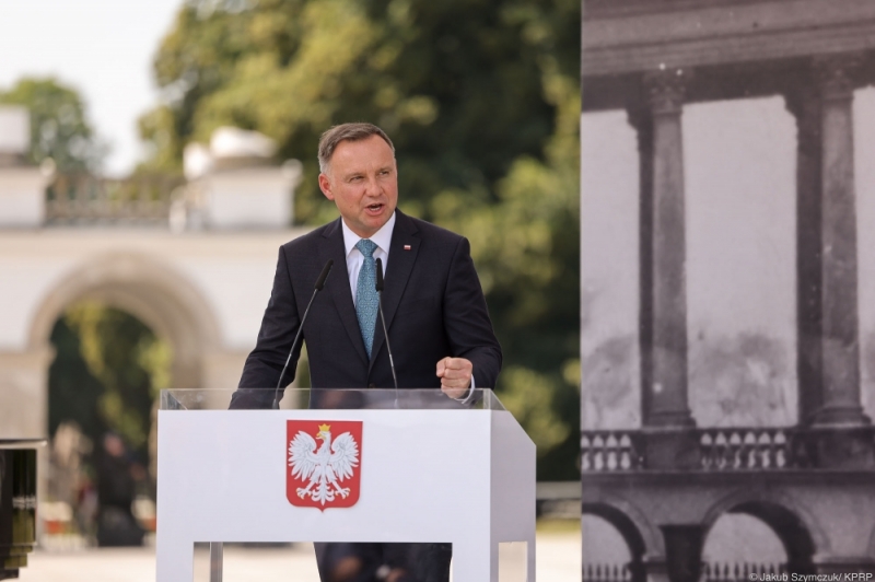 Prezydent Andrzej Duda nadał stopnie generalskie siedmiu oficerom policji - fot. Kancelaria Prezydenta