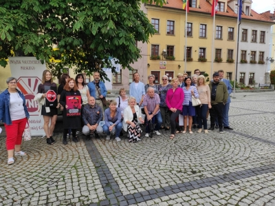 Zbierają podpisy pod wnioskiem o odwołanie ministra edukacji
