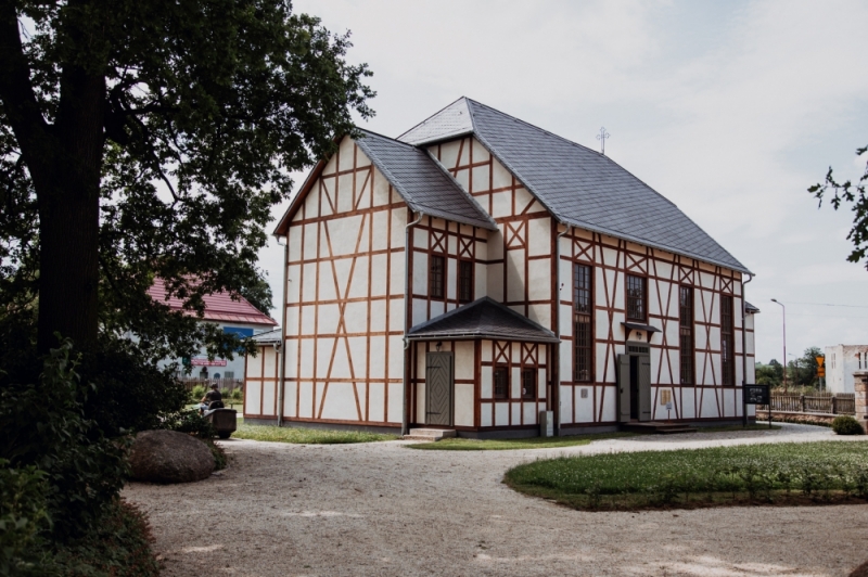 XVII-wieczny kompleks pałacowy w Łomnicy [FOTOSPACER] - fot. Patrycja Dzwonkowska