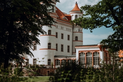 Pałac jak z bajki! Wojan&oacute;w [FOTOSPACER]
