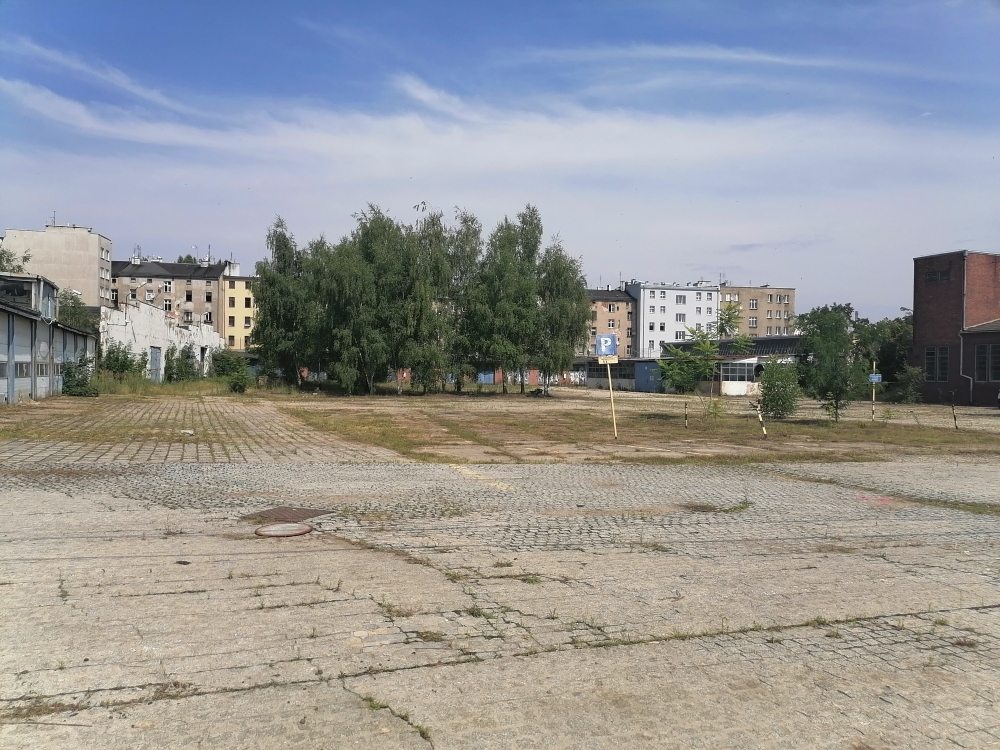 Przy ulicy Kolejowej we Wrocławiu rusza budowa Mieszkań Plus - fot. RW
