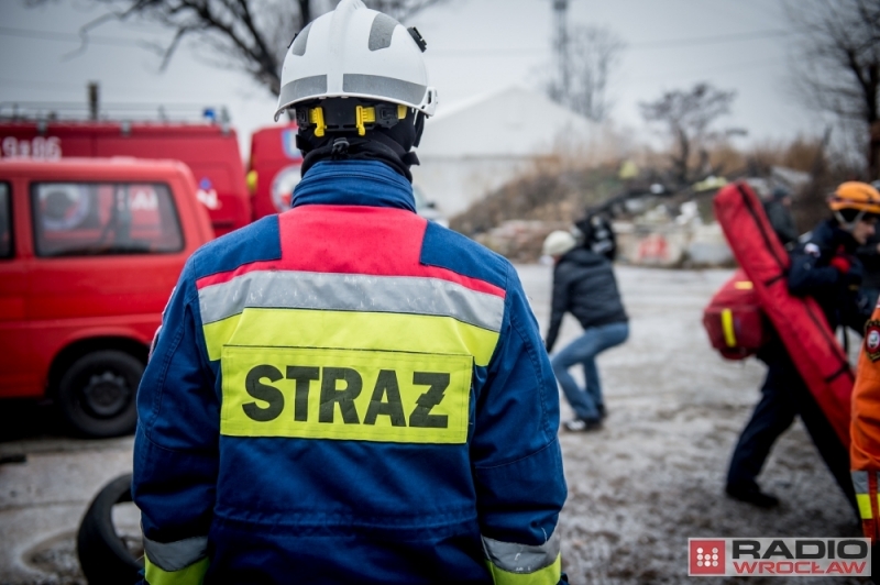 19 zastępów straży pożarnej walczyło w nocy z pożarem kurnika - zdjęcie ilustracyjne, fot. archiwum radiowroclaw.pl